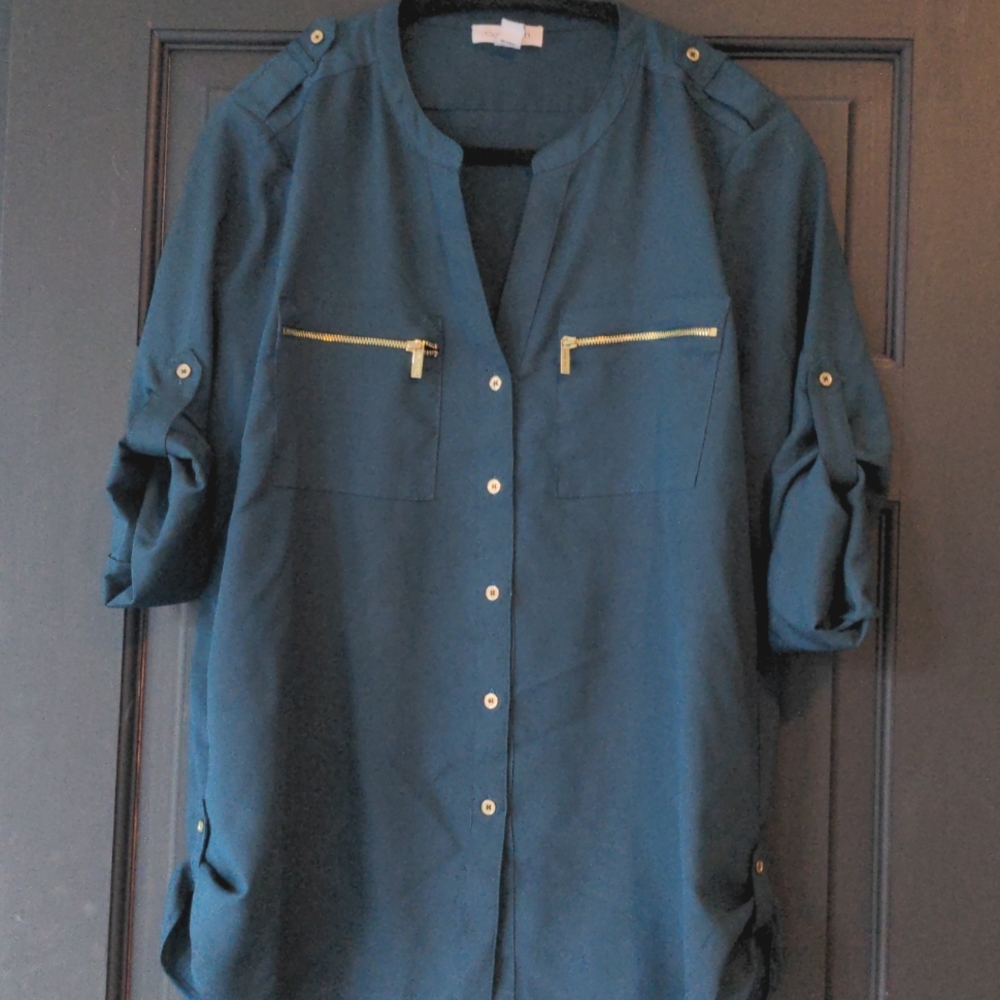 Women's Large Top
